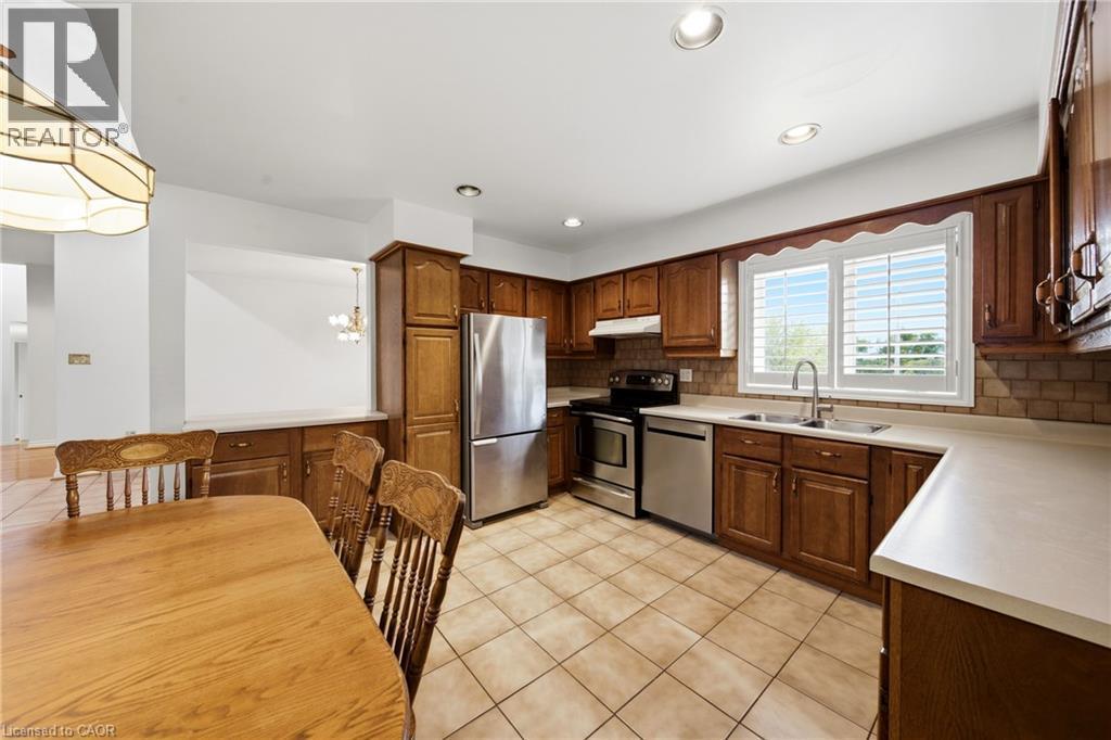 335 York Road, Burlington, ON