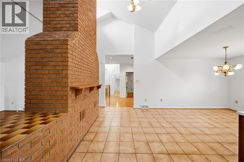 335 York Road, Burlington, ON