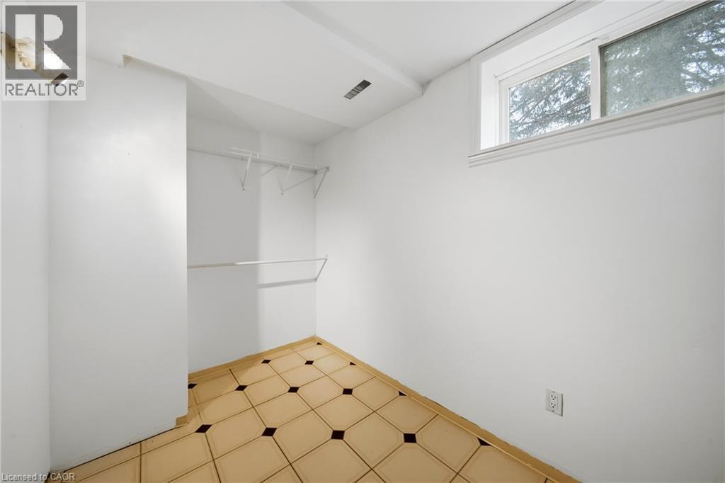 335 York Road, Burlington, ON