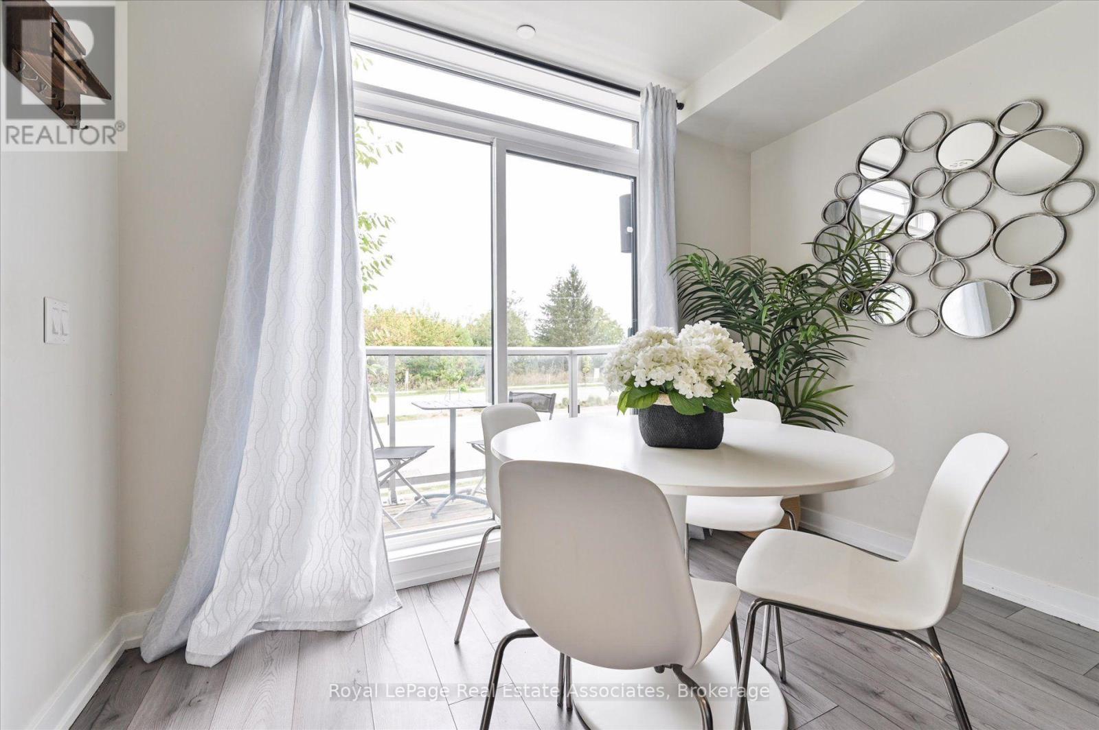204 - 3058 Sixth Line, Oakville, ON