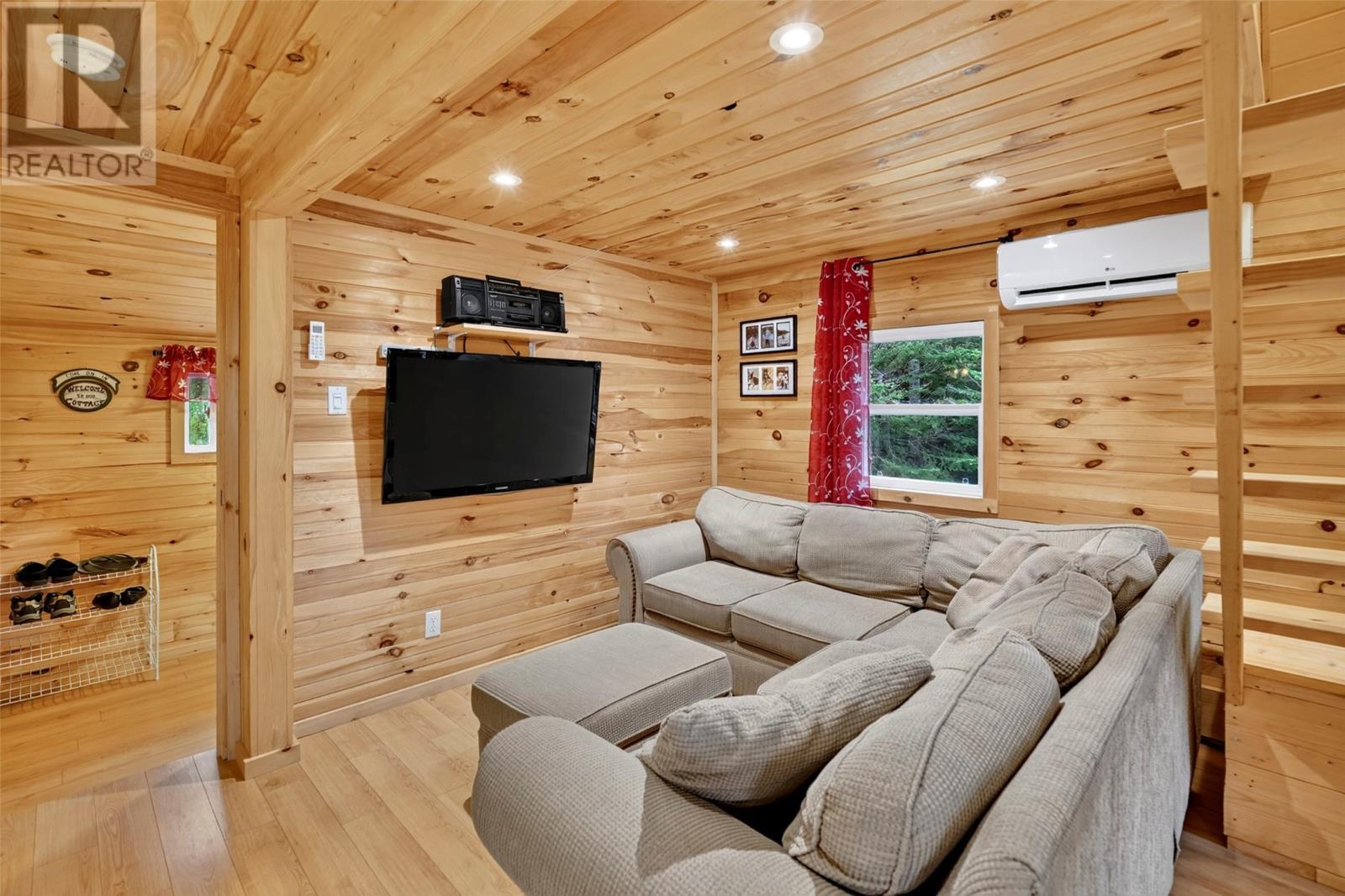 81 Strayaway Road, Blaketown, NL