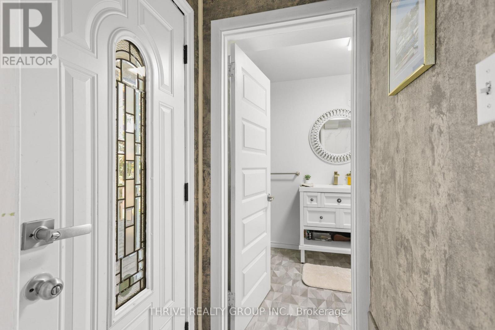 8198 Littlewood Drive, Middlesex Centre, ON