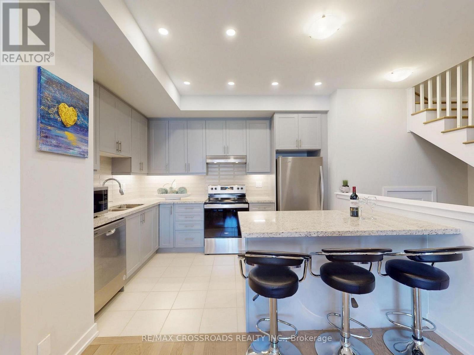 9 Oscar Steeper Lane, Markham, ON