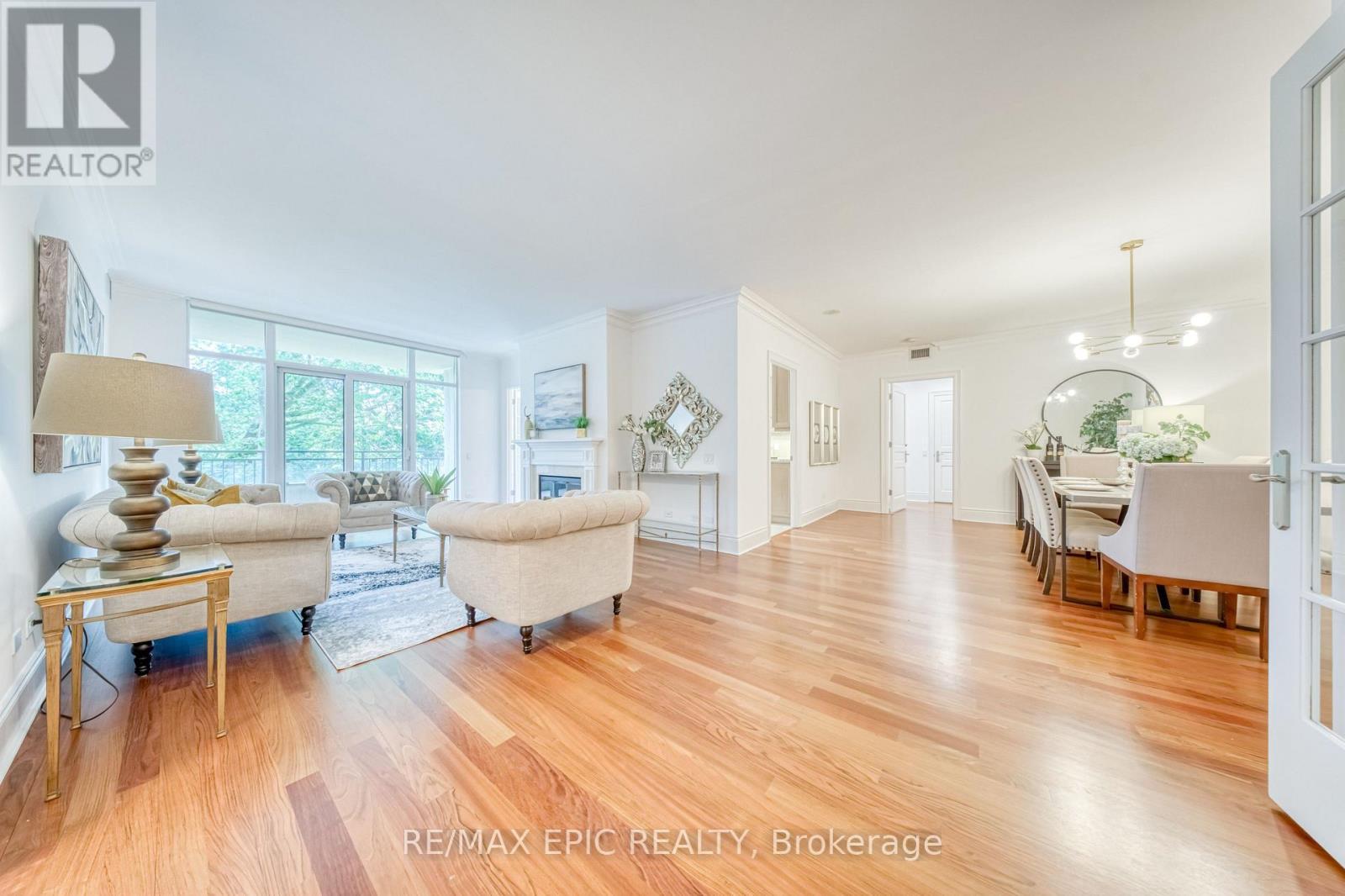 211 - 7071 Bayview Avenue, Markham, ON