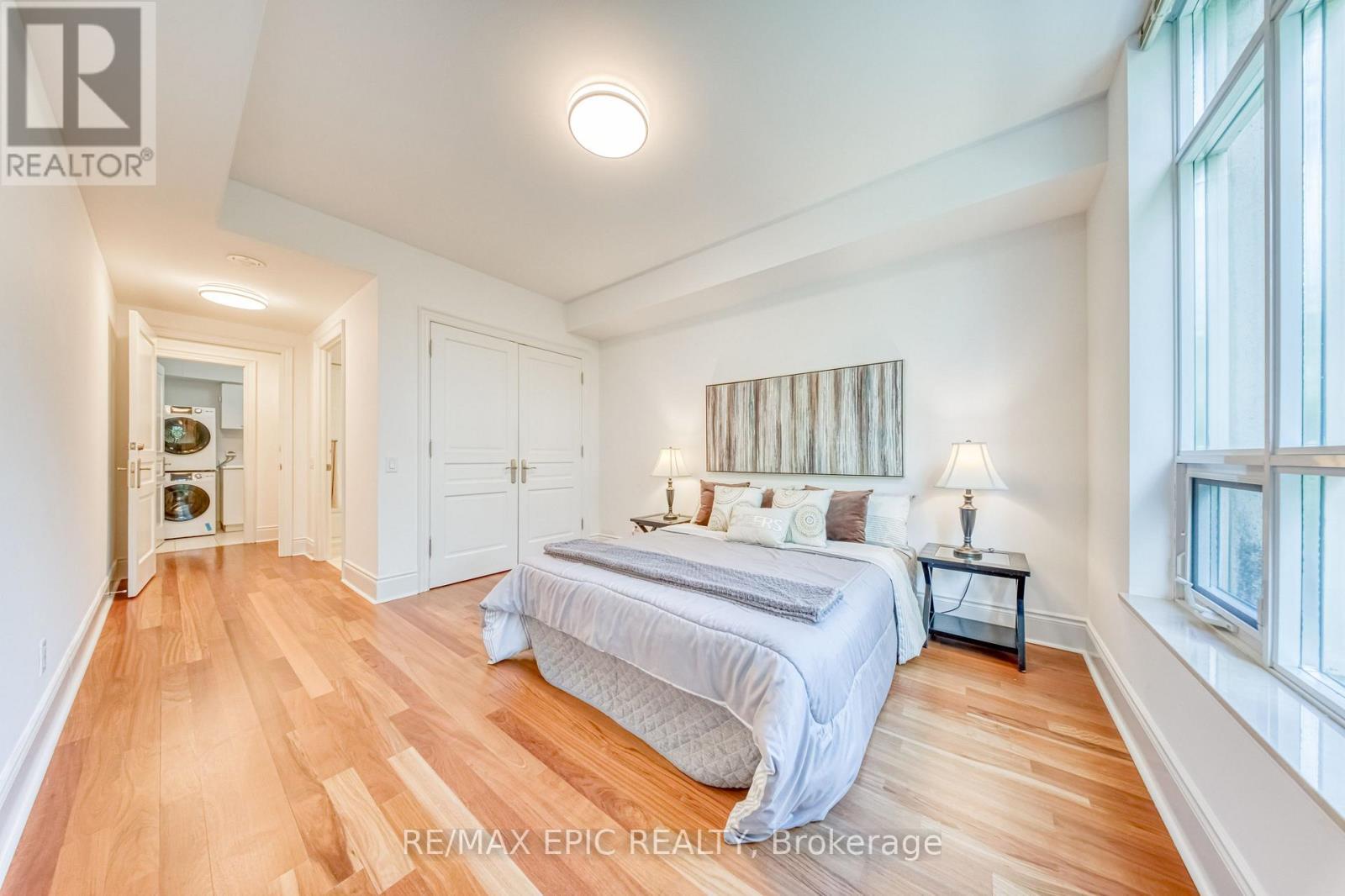 211 - 7071 Bayview Avenue, Markham, ON