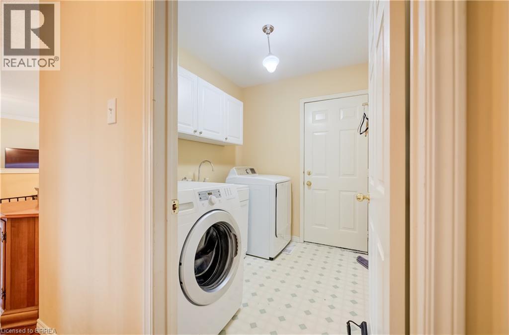 Laundry w/ Garage Access - 64 Blackfriar Lane, Brantford, ON