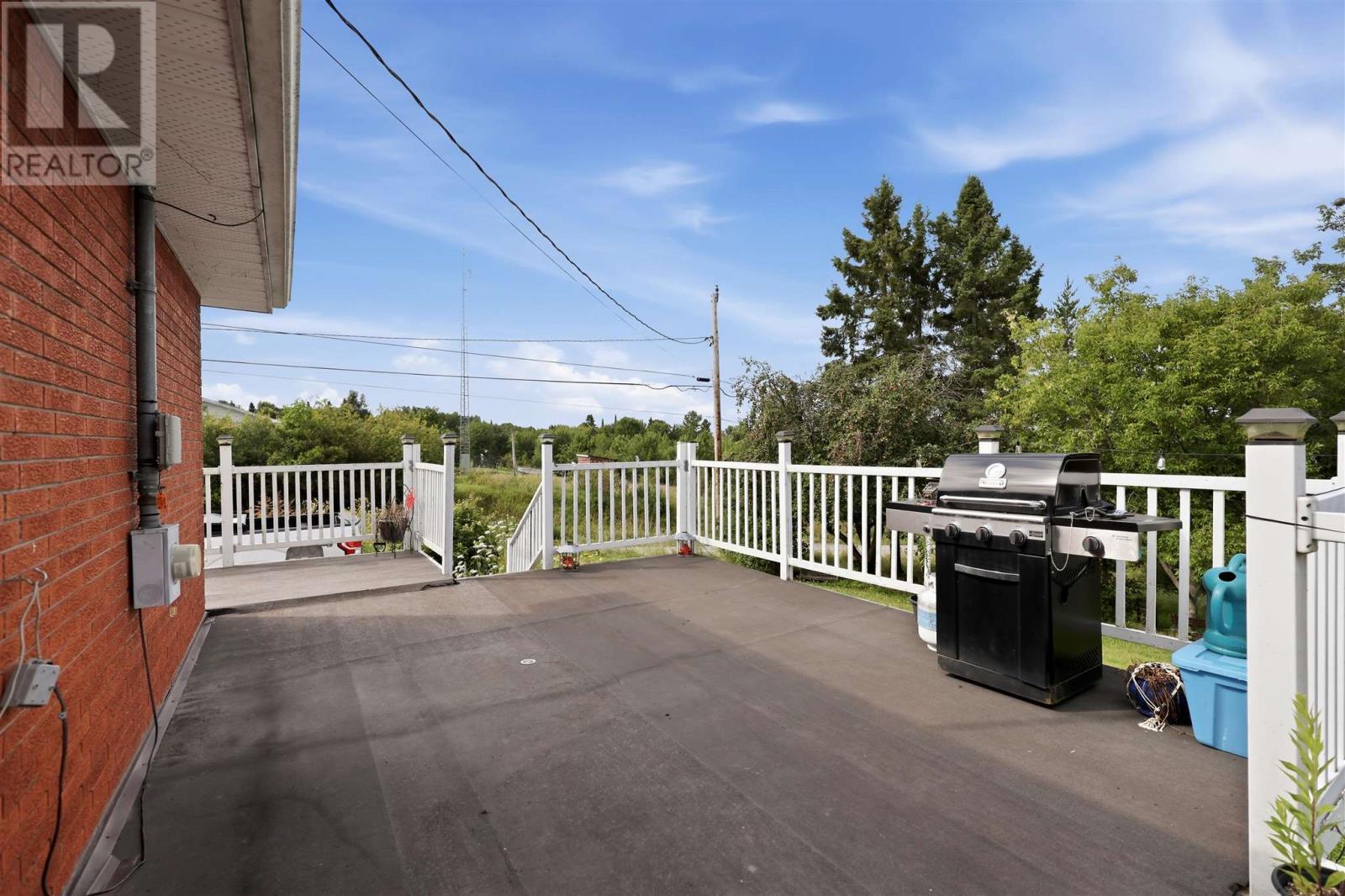 99 Findlay Rd E, Echo Bay, ON