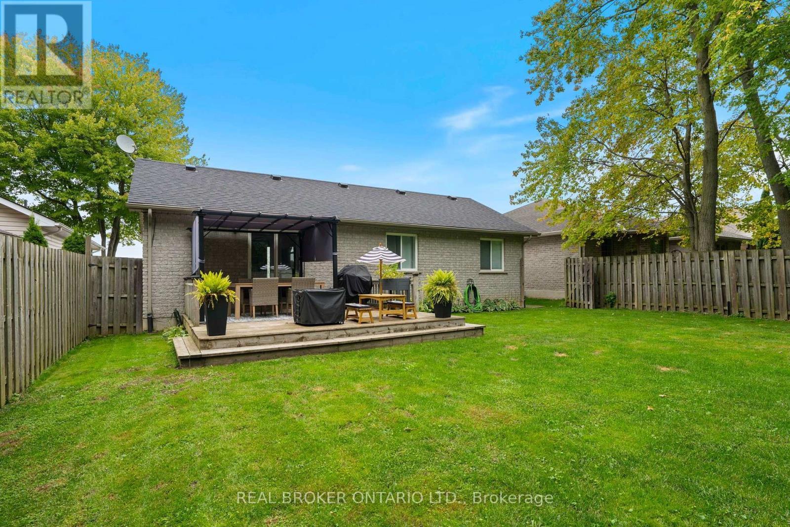 53 Hawtrey Road, Norfolk, ON