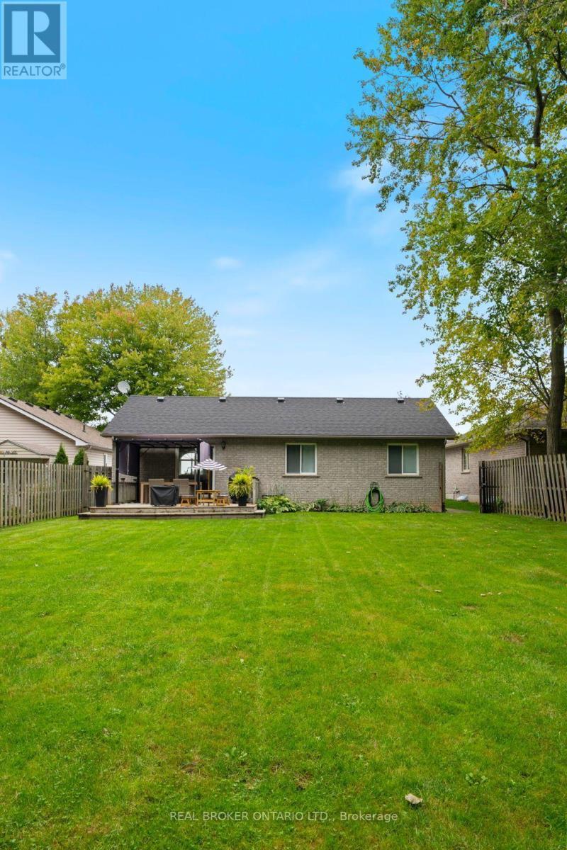 53 Hawtrey Road, Norfolk, ON