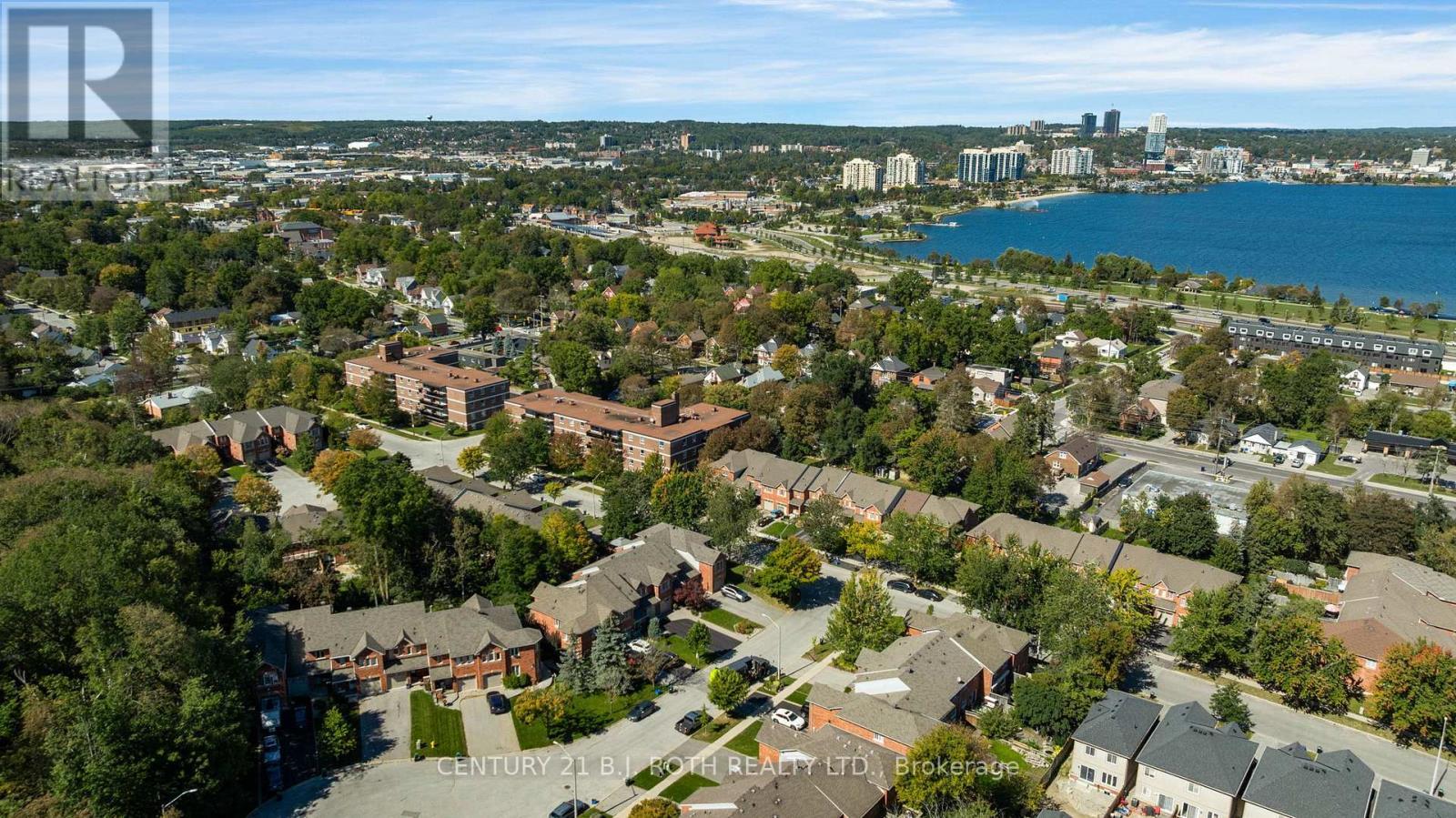 102 Holgate Street, Barrie, ON