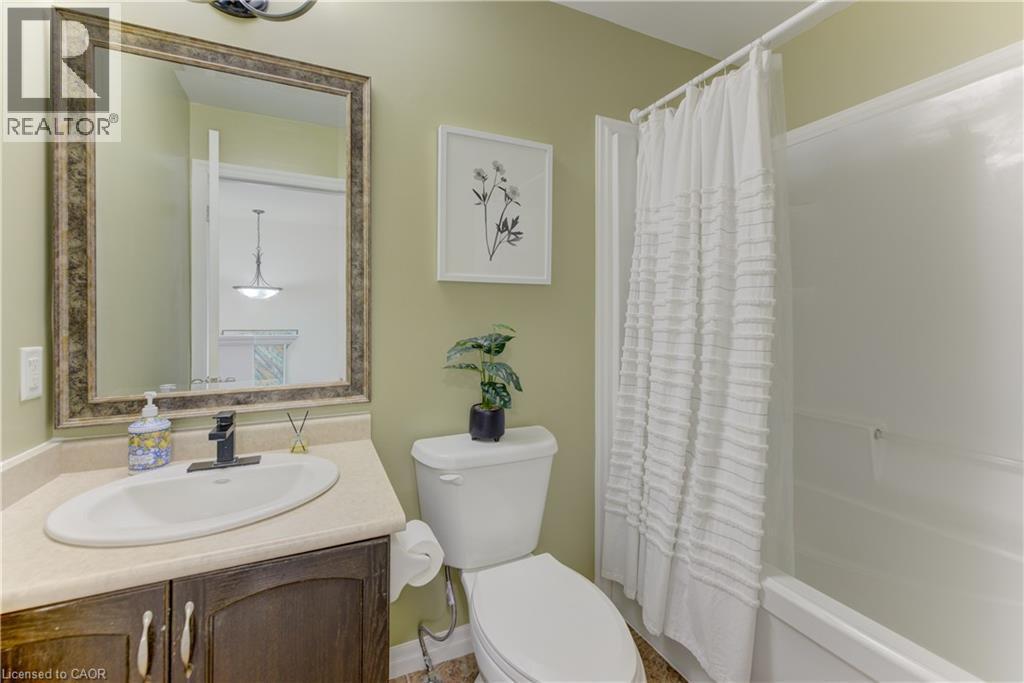 10 Foxglove Crescent Unit# 40, Kitchener, ON