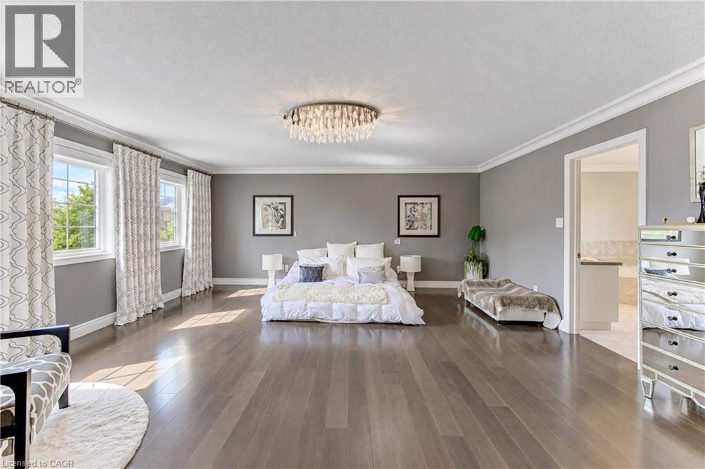 231 Hawkswood Drive, Kitchener, ON