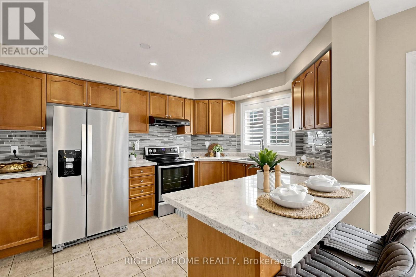 5 Mendoza Drive, Brampton, ON