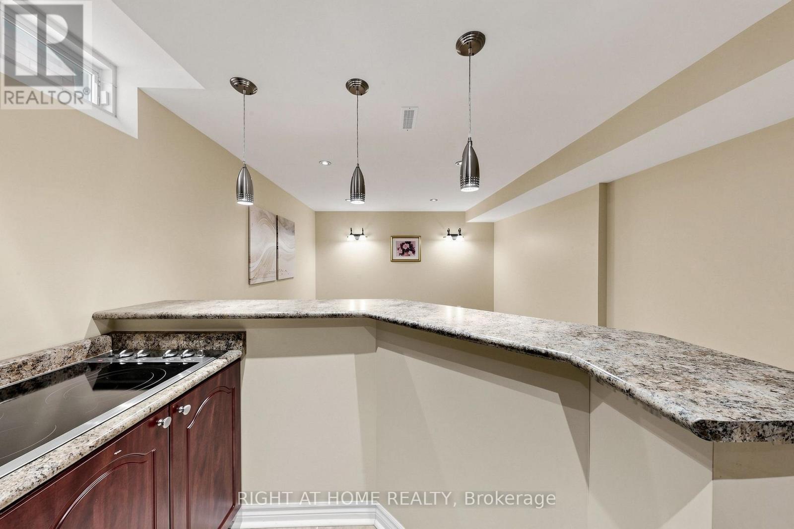 5 Mendoza Drive, Brampton, ON