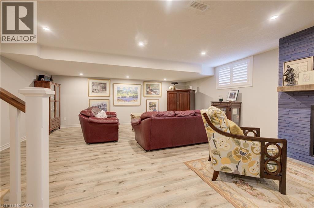 517 Starboard Crescent, Waterloo, ON