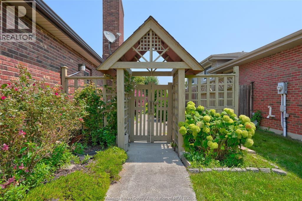 2036 Lesperance Road, Tecumseh, ON