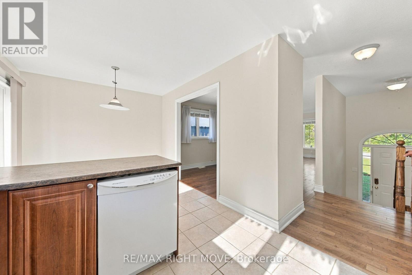 3240 Goldstein Road, Severn, ON