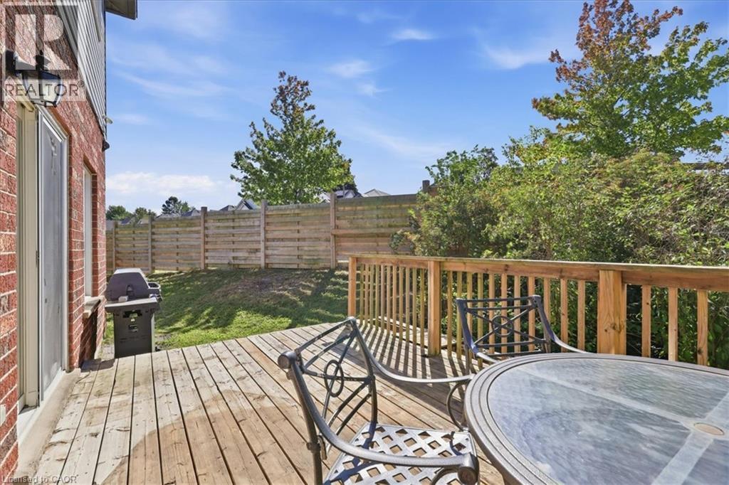 430 Mountain Laurel Crescent, Kitchener, ON