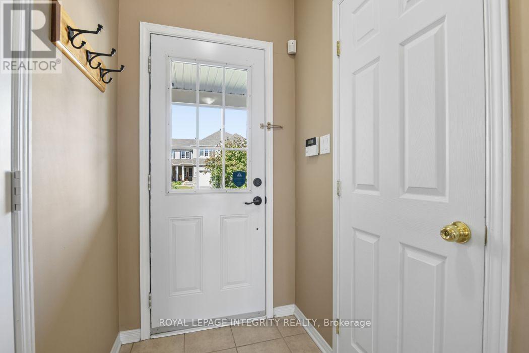 416 Wisteria Crescent, Ottawa, ON
