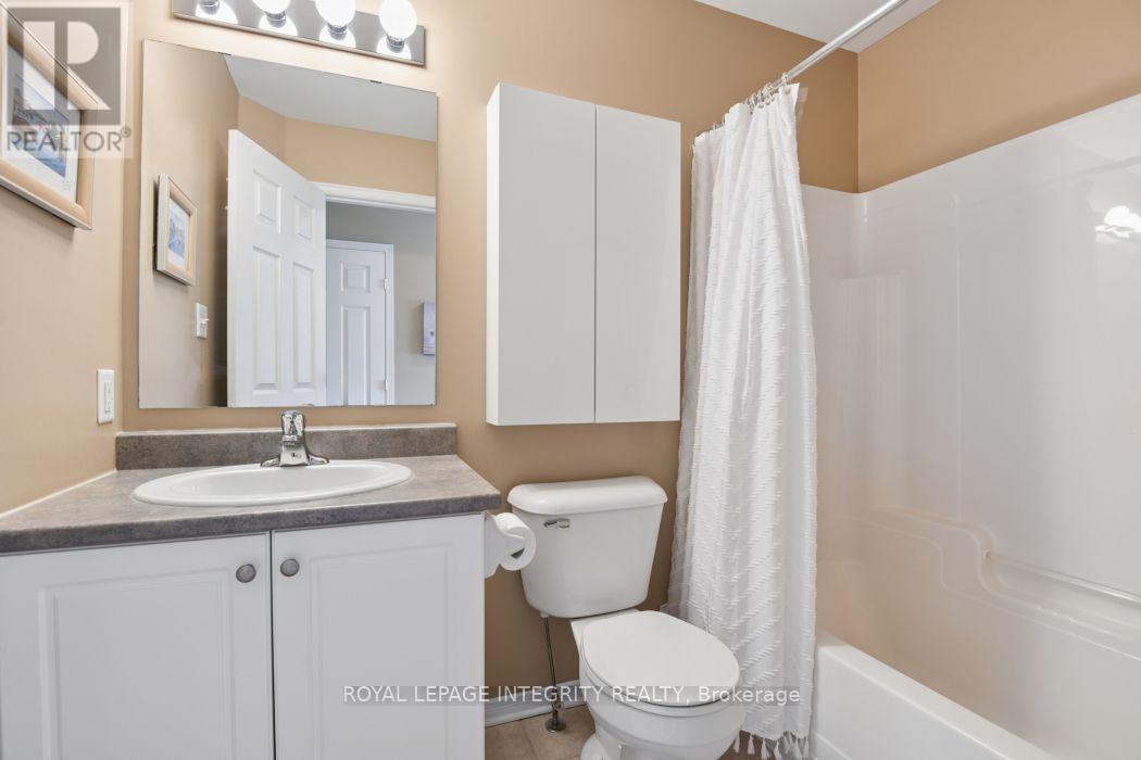 416 Wisteria Crescent, Ottawa, ON