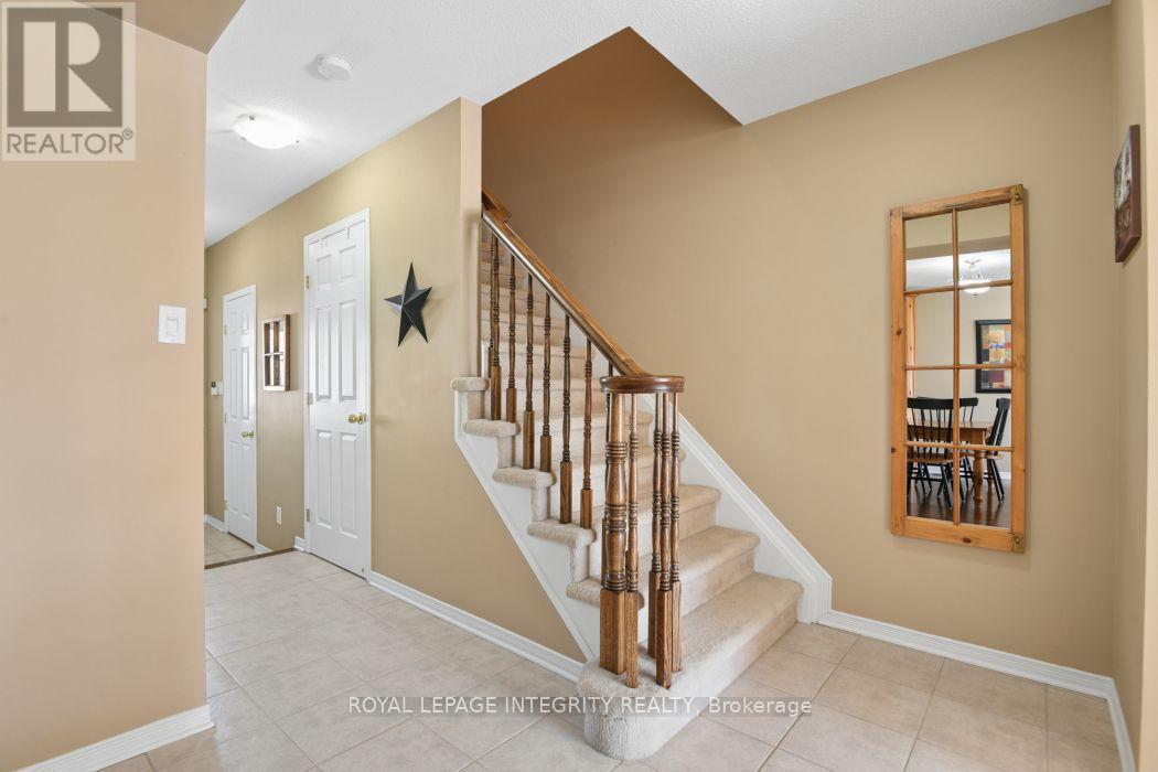 416 Wisteria Crescent, Ottawa, ON