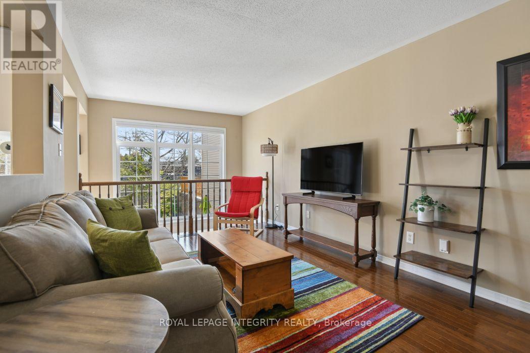 416 Wisteria Crescent, Ottawa, ON