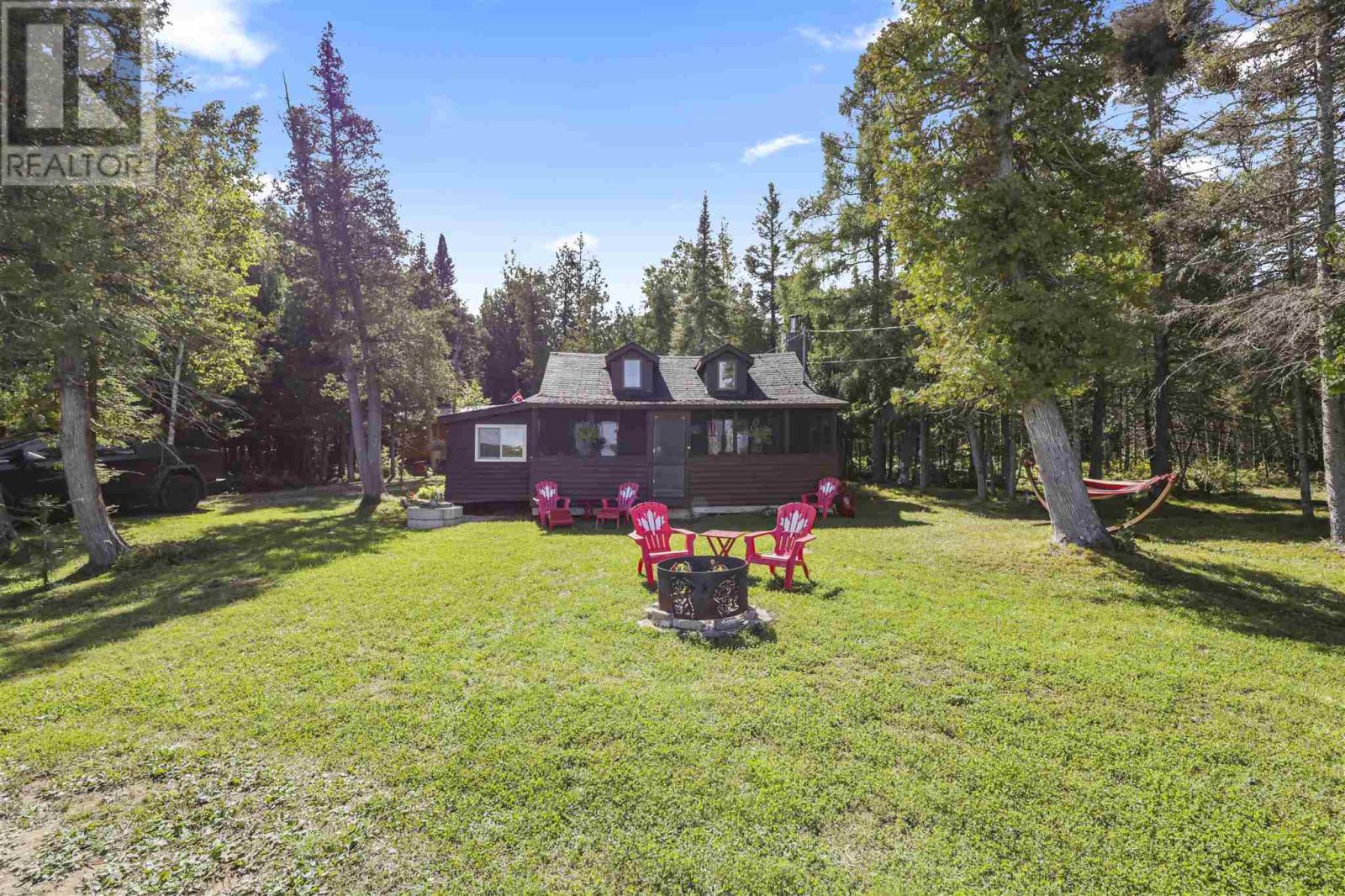 271 Smith Bay Rd|District Of Manitoulin, Gore Bay, ON