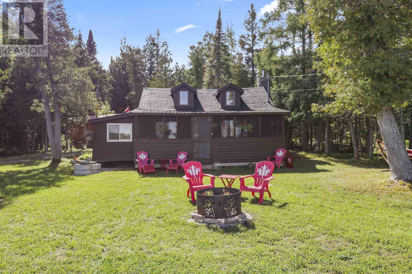 271 Smith Bay Rd|District Of Manitoulin, Gore Bay, ON