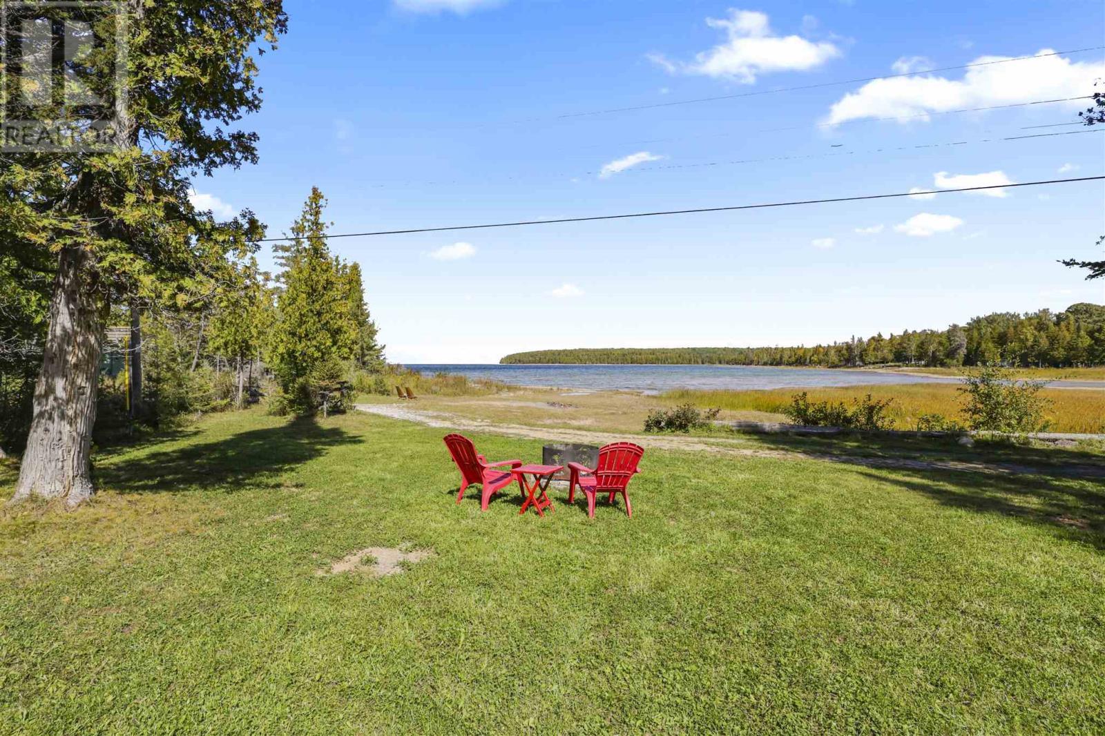 271 Smith Bay Rd|District Of Manitoulin, Gore Bay, ON