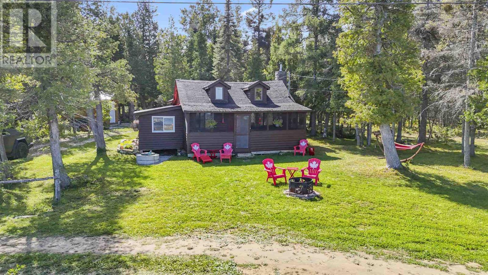 271 Smith Bay Rd|District Of Manitoulin, Gore Bay, ON