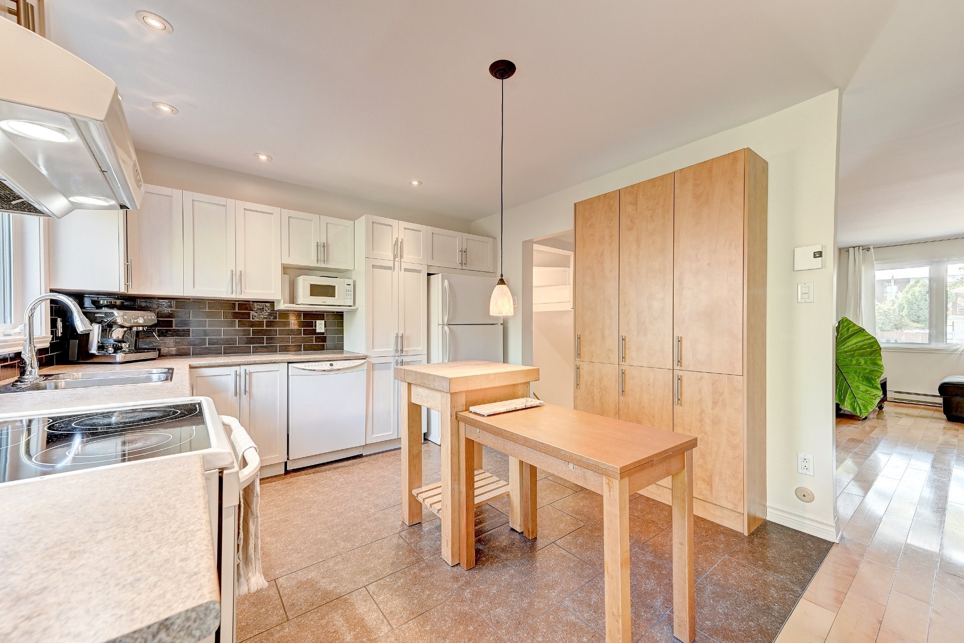 Kitchen - 1280 Place Port-Royal, Brossard, QC