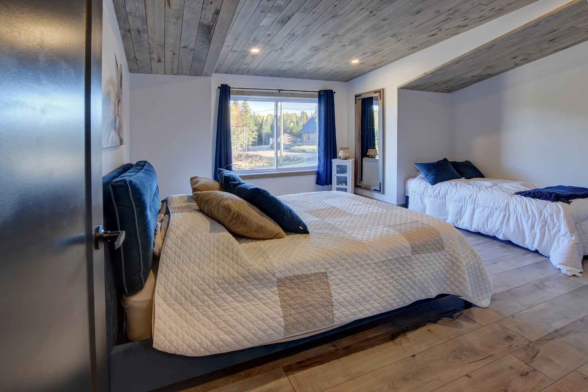 Bedroom - 11 Ch. Des Noisettes, Saint-Michel-Des-Saints, QC