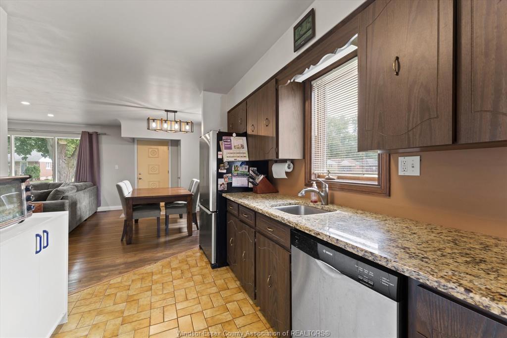 3189 Mckay, Windsor, ON