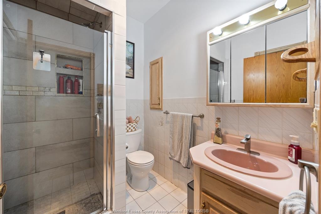 1545 Willow Drive, Ruthven, ON