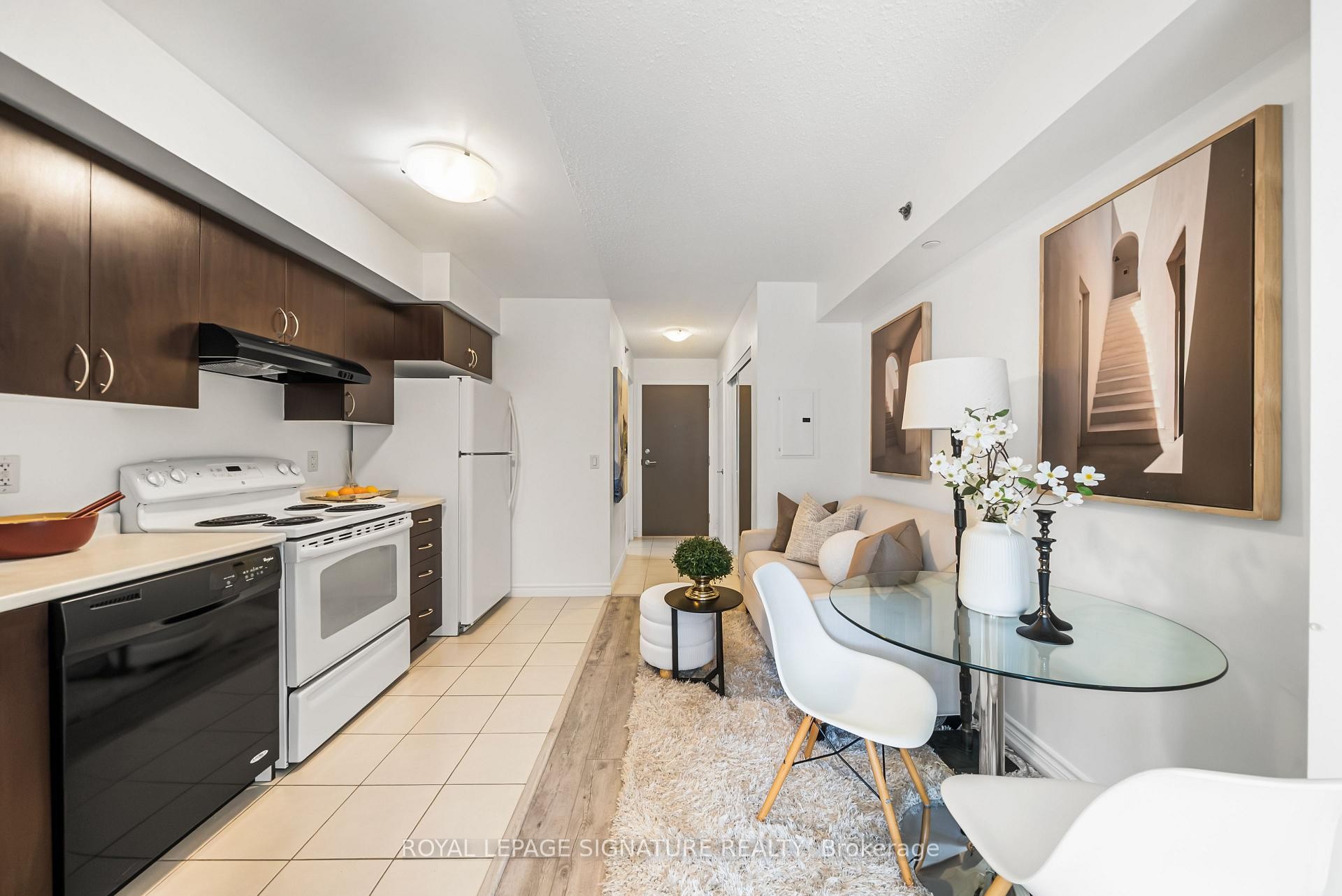 721-35 Saranac Boulevard, Toronto, ON