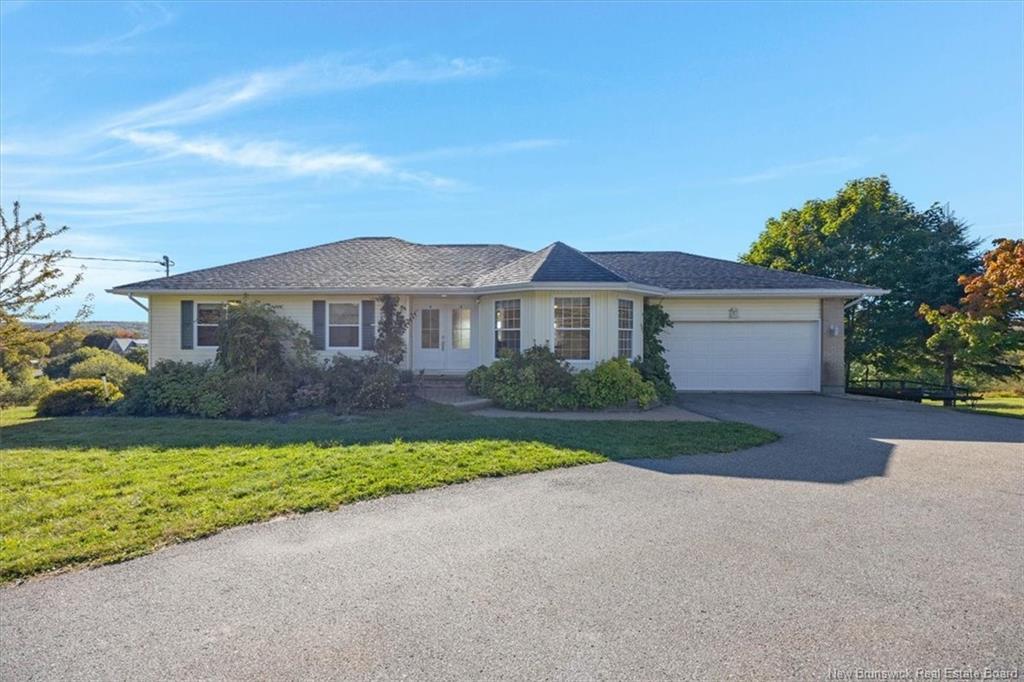 16 Darling Crt, Quispamsis, NB