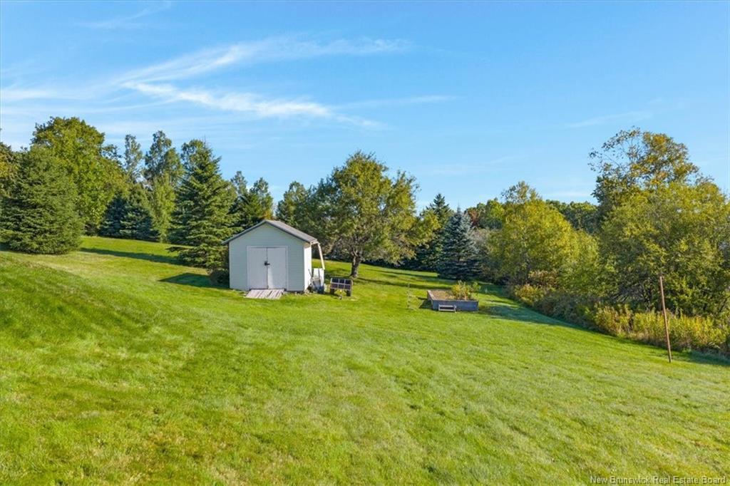 16 Darling Crt, Quispamsis, NB