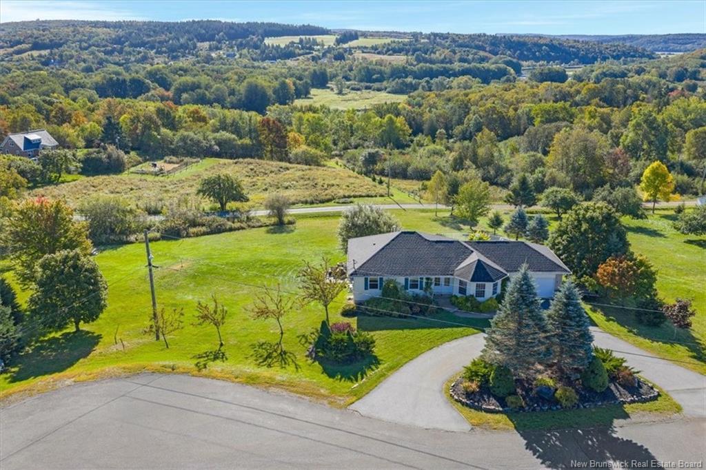 16 Darling Crt, Quispamsis, NB
