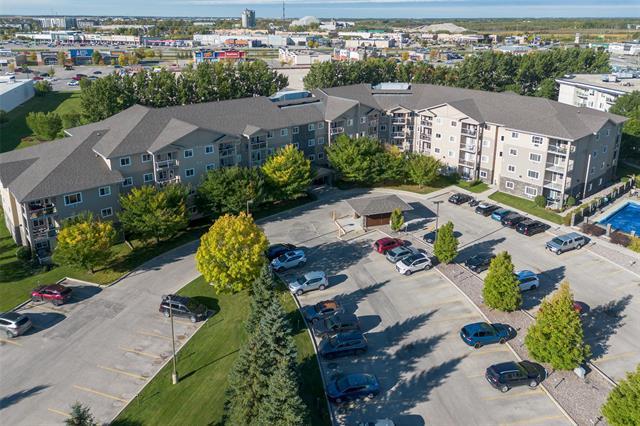 451-230 Fairhaven Rd, Winnipeg, MB