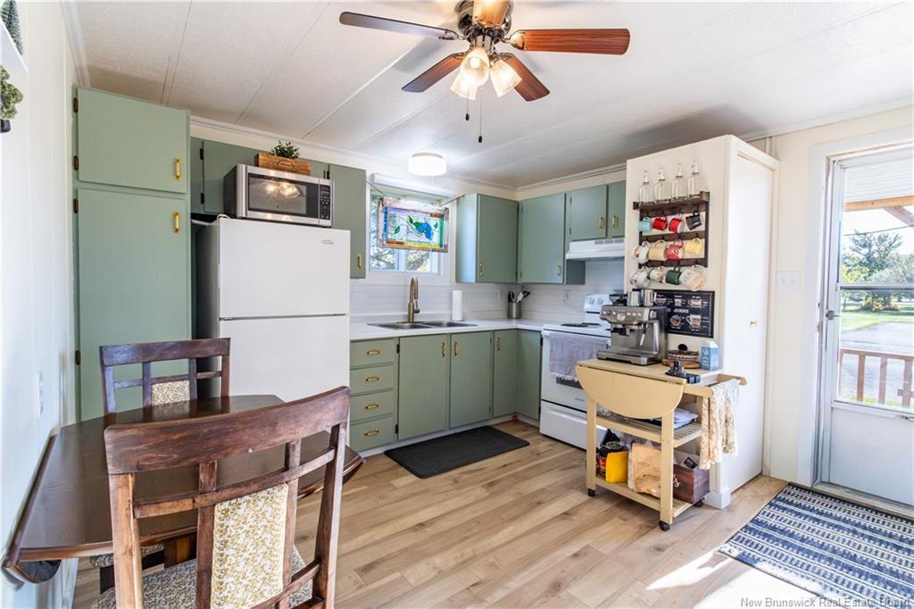 2 Orchard Cres, Picadilly, NB