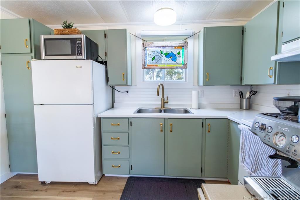 2 Orchard Cres, Picadilly, NB