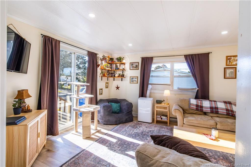 2 Orchard Cres, Picadilly, NB