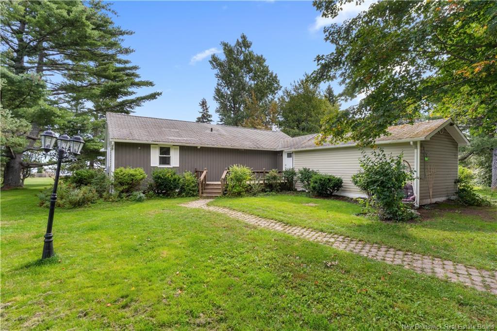 72 Hanington, Shediac Cape, NB