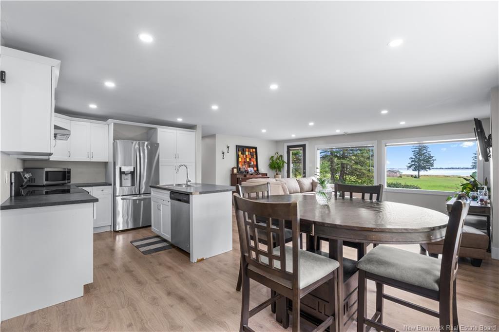 72 Hanington, Shediac Cape, NB