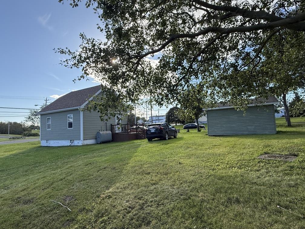 3569 Ellsworth Avenue, New Waterford, NS