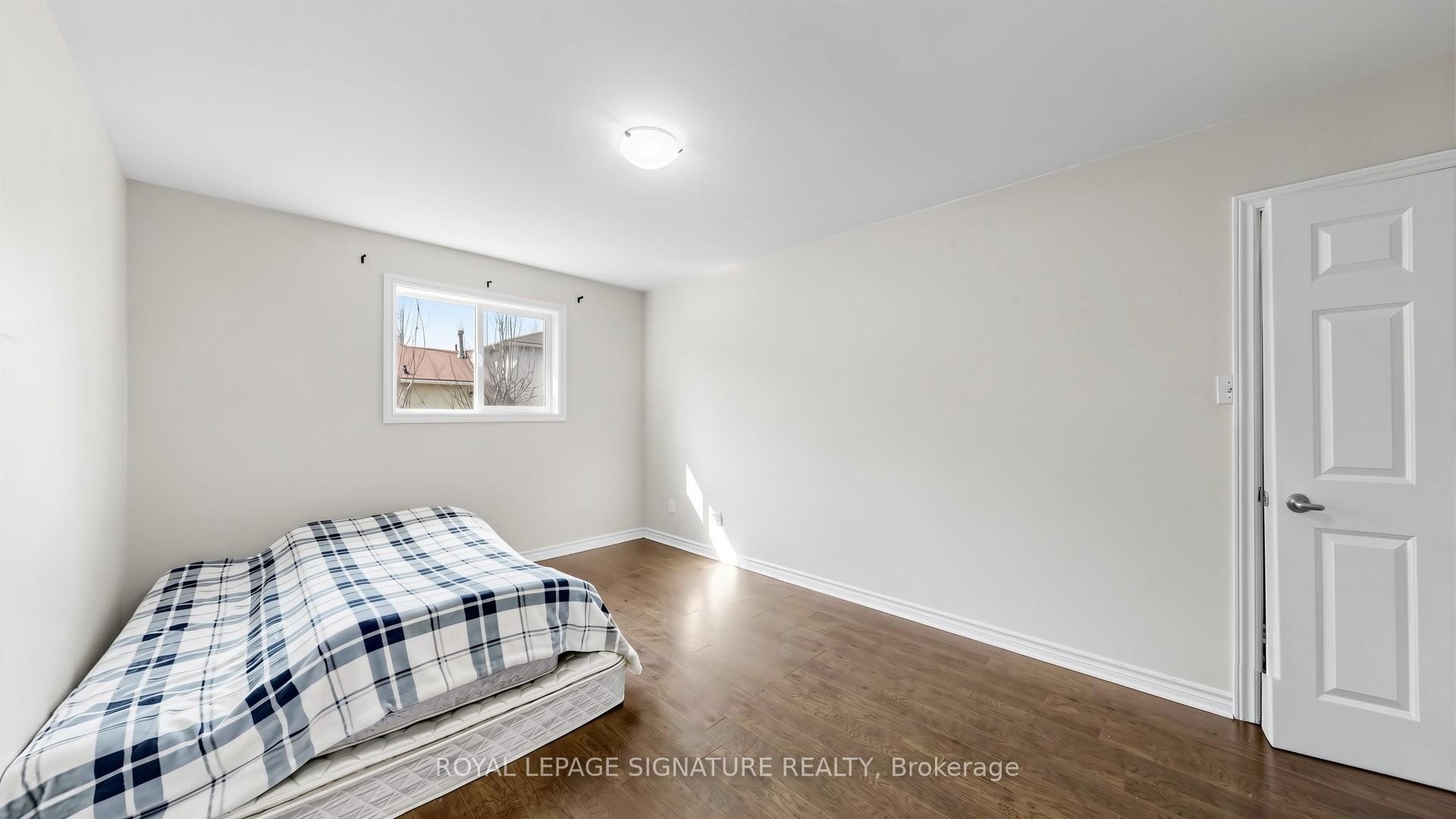 15 Gainsborough Road, Brampton, ON