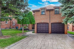 54 Ambrose Road Toronto, ON M2K 2W9