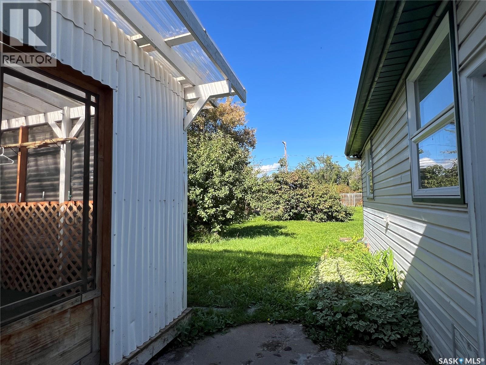 515 3Rd Avenue W, Meadow Lake, SK