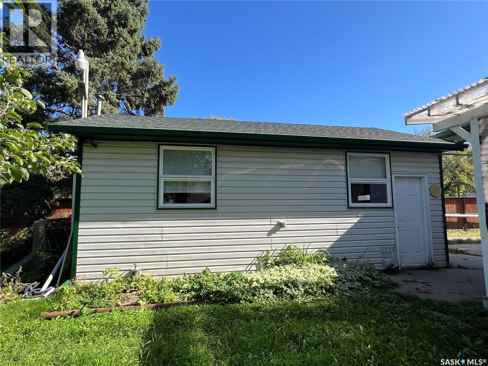 515 3Rd Avenue W, Meadow Lake, SK