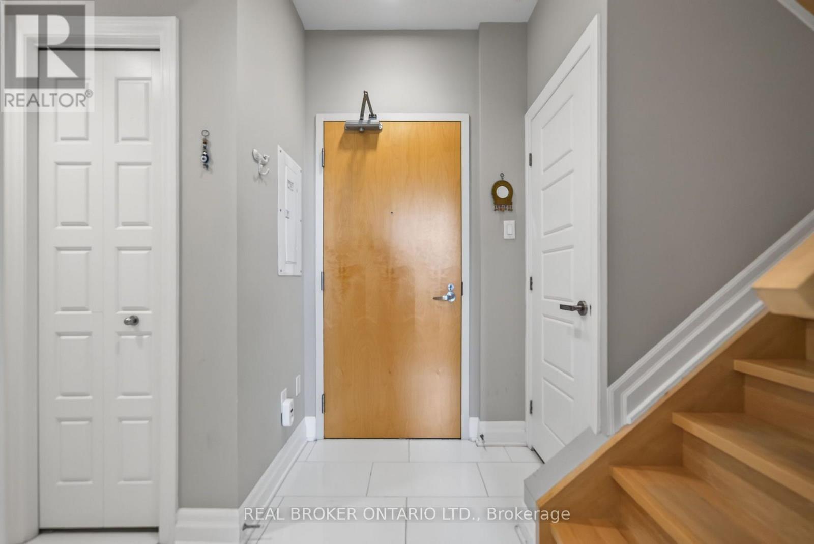 317 - 300 B Lett Street, Ottawa, ON